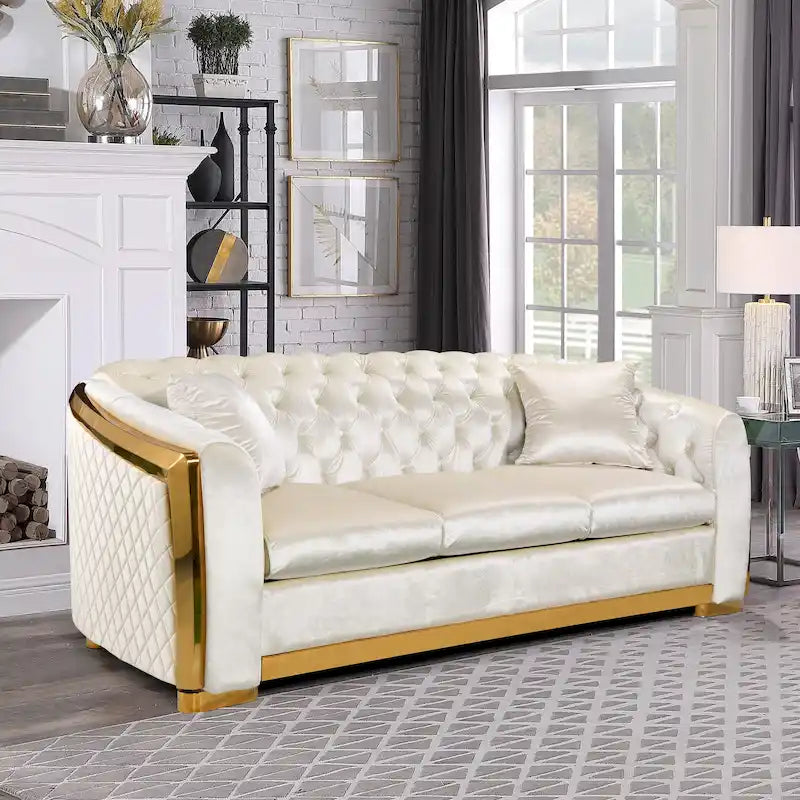 84 divani Chesterfield di lusso in velluto con profili dorati
