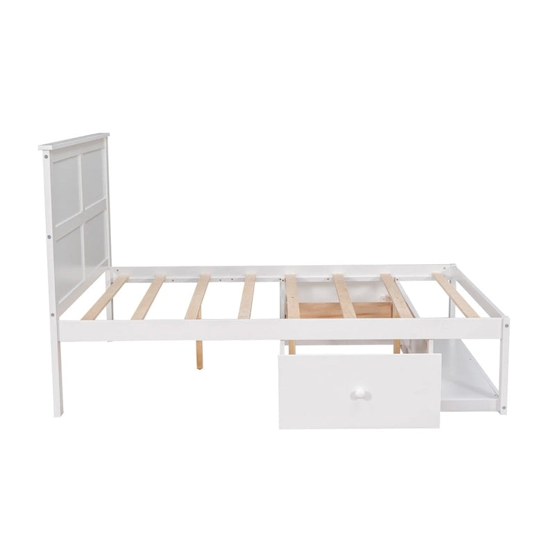 Letto a piattaforma a una piazza e mezza con cassetto su ciascun lato e mensola all'estremità del letto