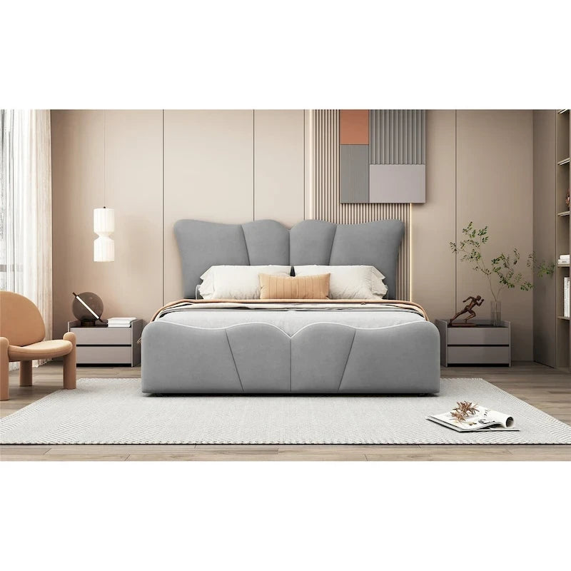 Letto a piattaforma imbottito in velluto a grandezza naturale